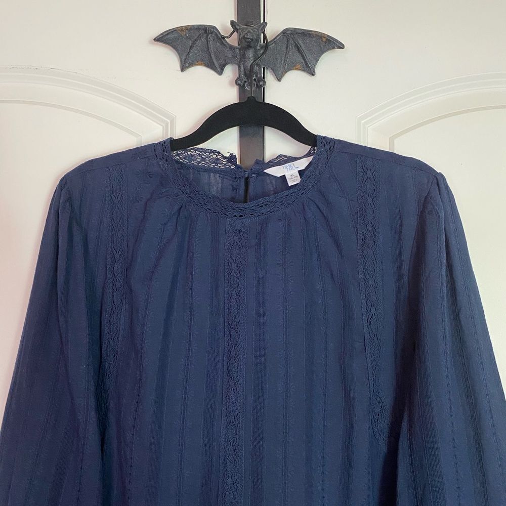 Cottagecore Blouse Navy Blue High Neck Elegant Crochet Lace Accents size 16-18 - Picture 9 of 15